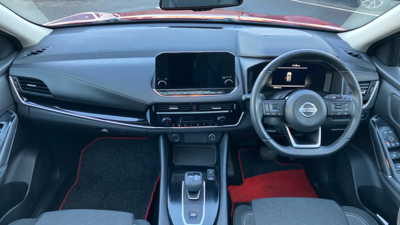 Nissan Qashqai 1.3 DiG-T MH 158 N-Connecta 5dr Xtronic Petrol Hatchback